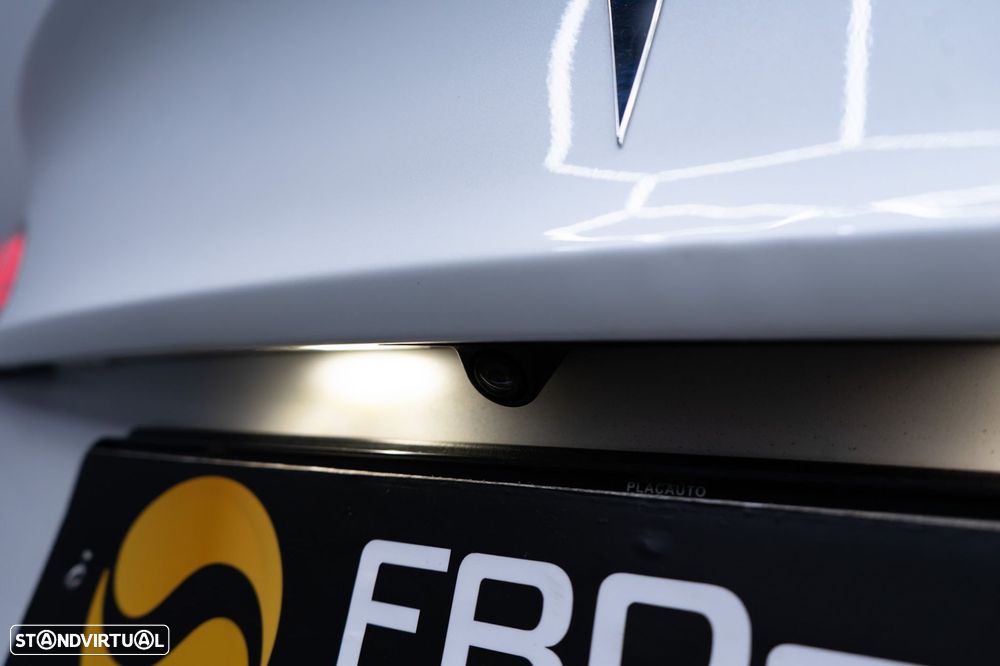 Tesla Model 3 Long-Range Dual Motor AWD - 19