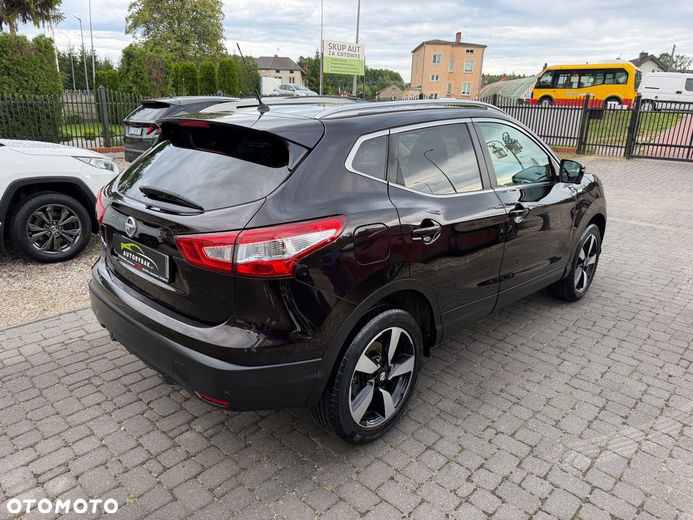 Nissan Qashqai 1.2 DIG-T N-Connecta - 36