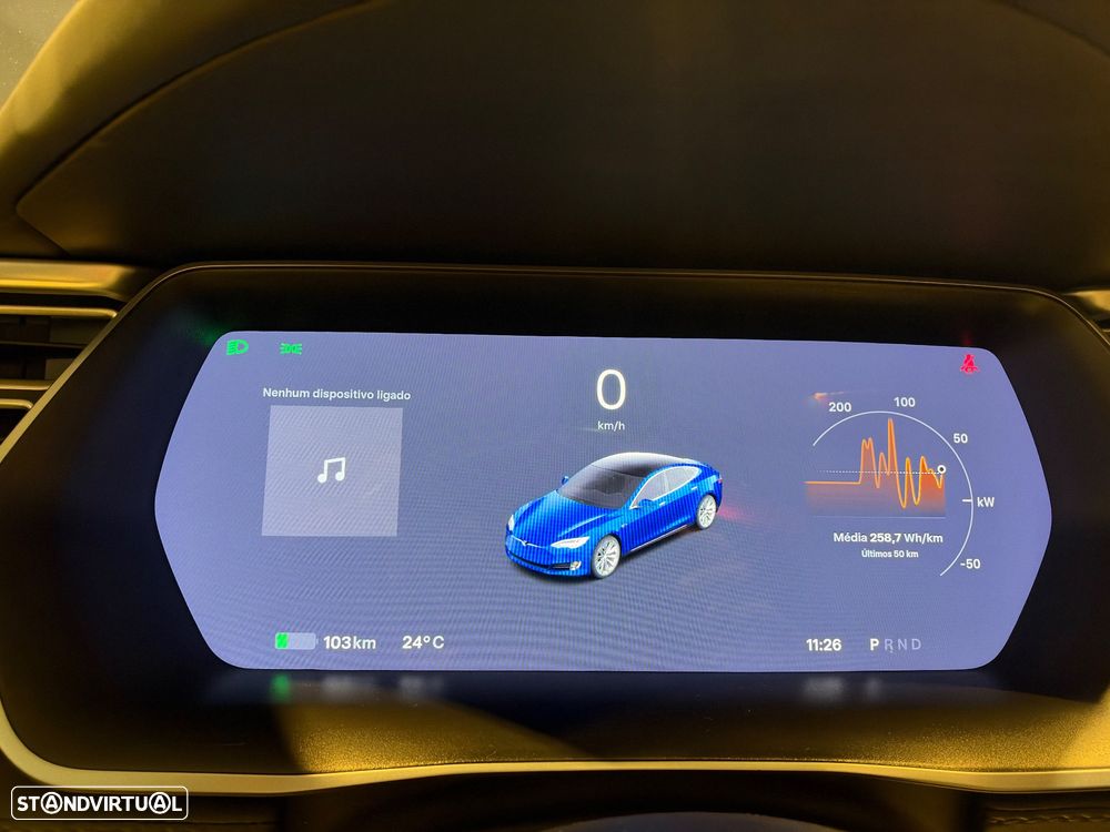 Tesla Model S - 16