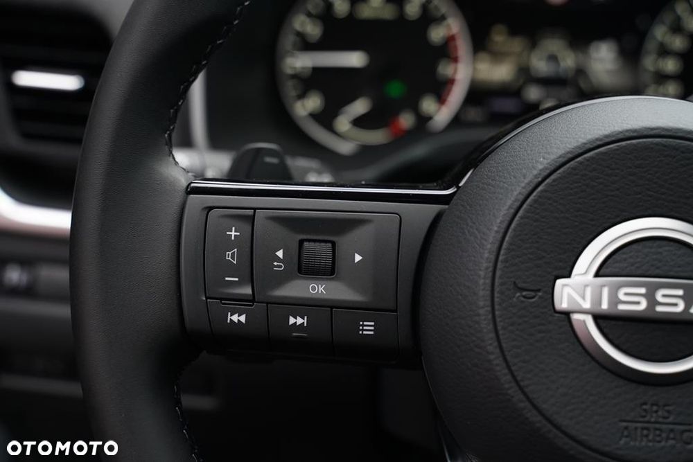 Nissan Qashqai 1.3 DIG-T MHEV Acenta Xtronic - 13