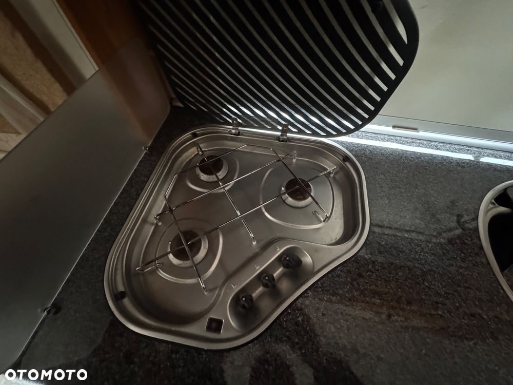 Hymer-Eriba Nova gl 580 - 12