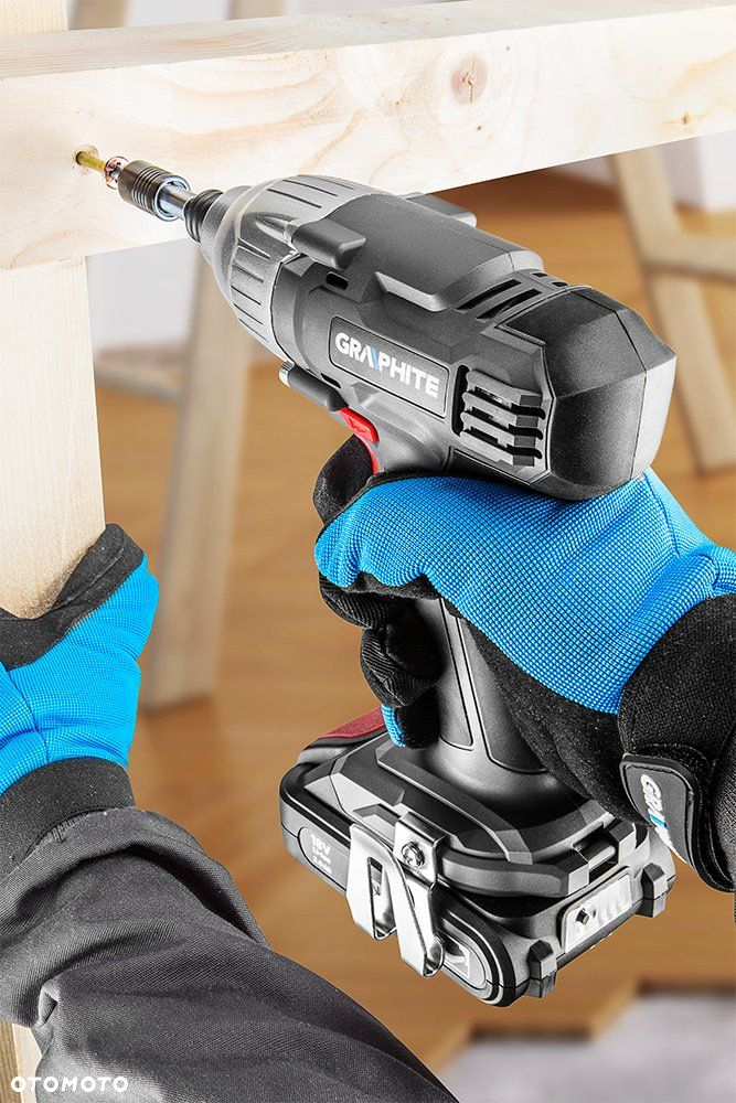 KLUCZ UDAROWY AKUMULATOROWY LI-ION 18v GRAPHITE - 2