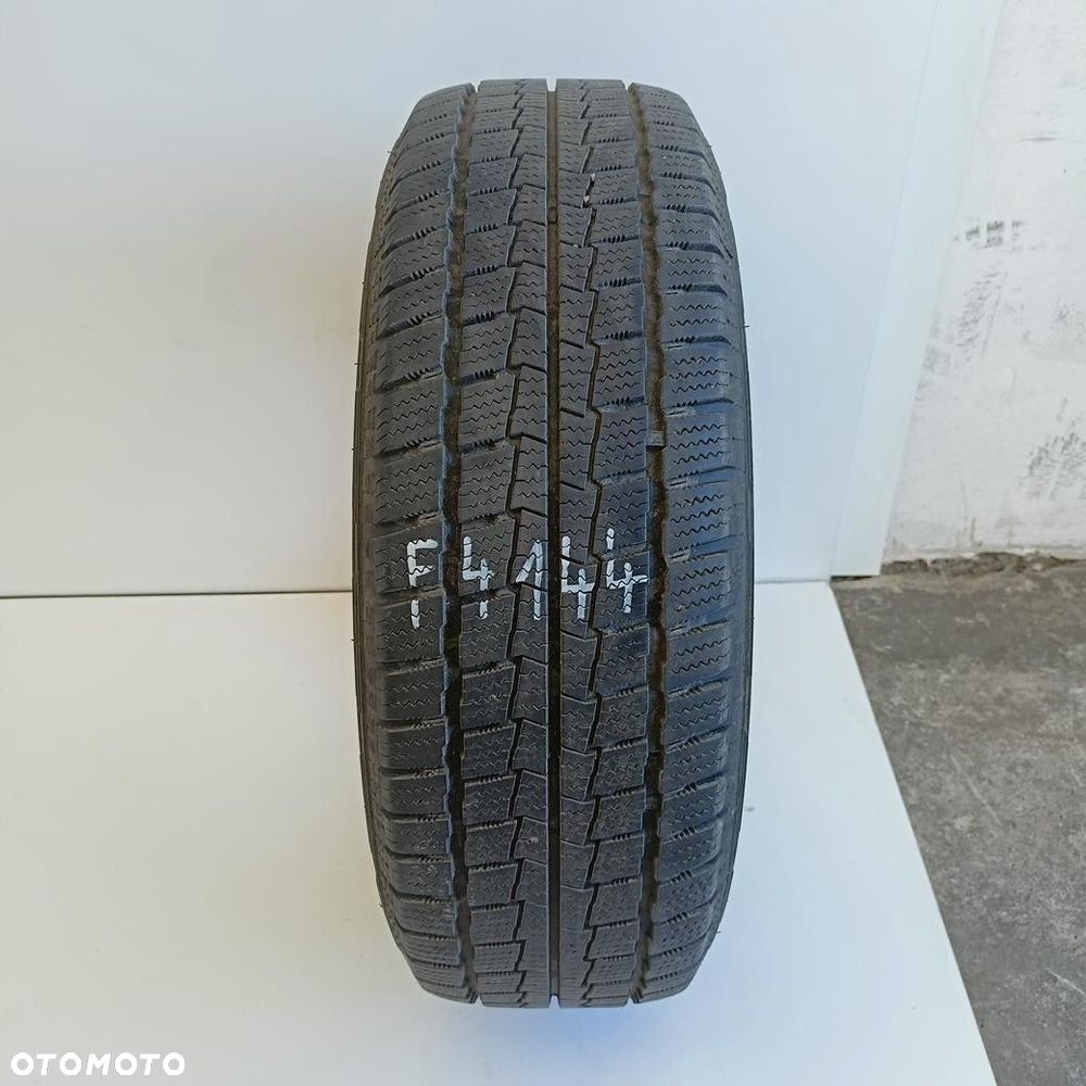 Opona 205/60/16C Hankook Winter RW06 (F4144)