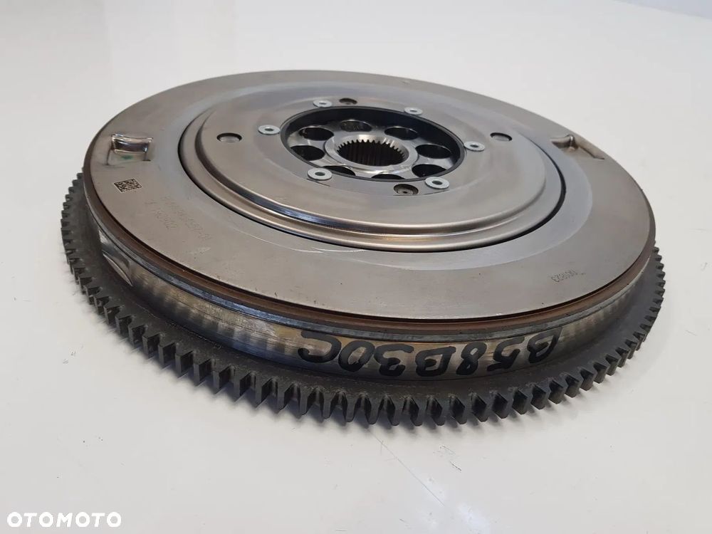 Koło zamachowe dwumasowe BMW 3.0i B58B30C G20 G30 G21 G11 G01 X3 G02 X4 G05 X5 G06 X6 G07 X7 - 6