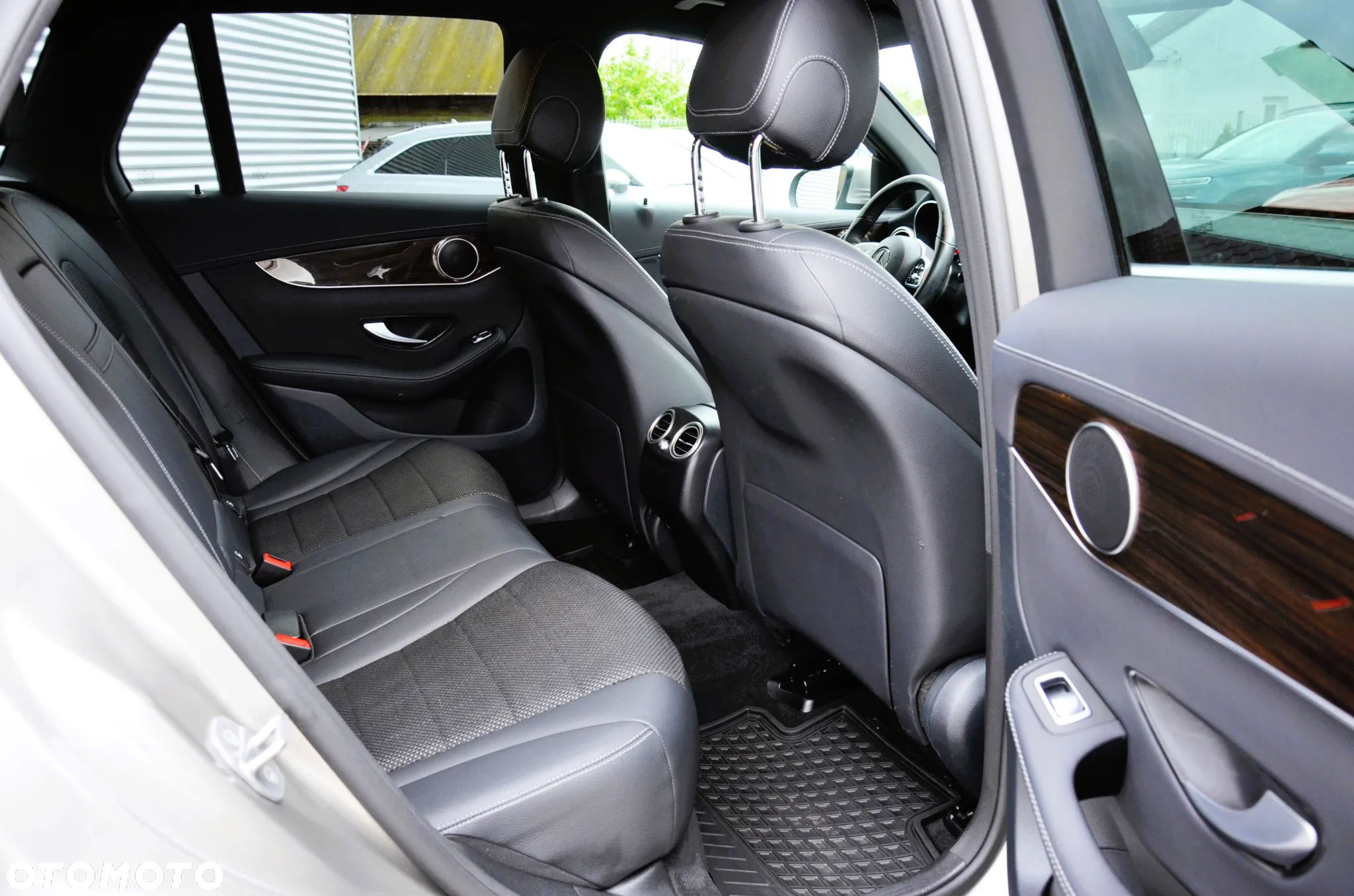 Mercedes-Benz GLC 300 de 4Matic 9G-TRONIC Exclusive - 18