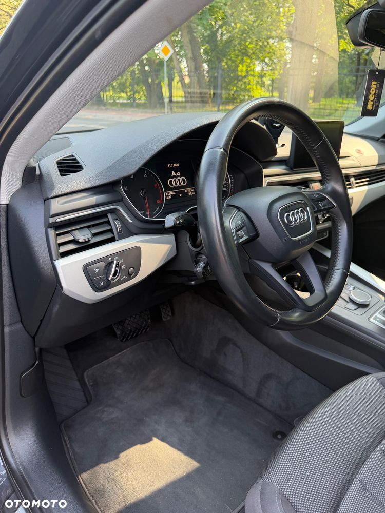 Audi A4 Limousine 2.0 TDI Sport S tronic - 28
