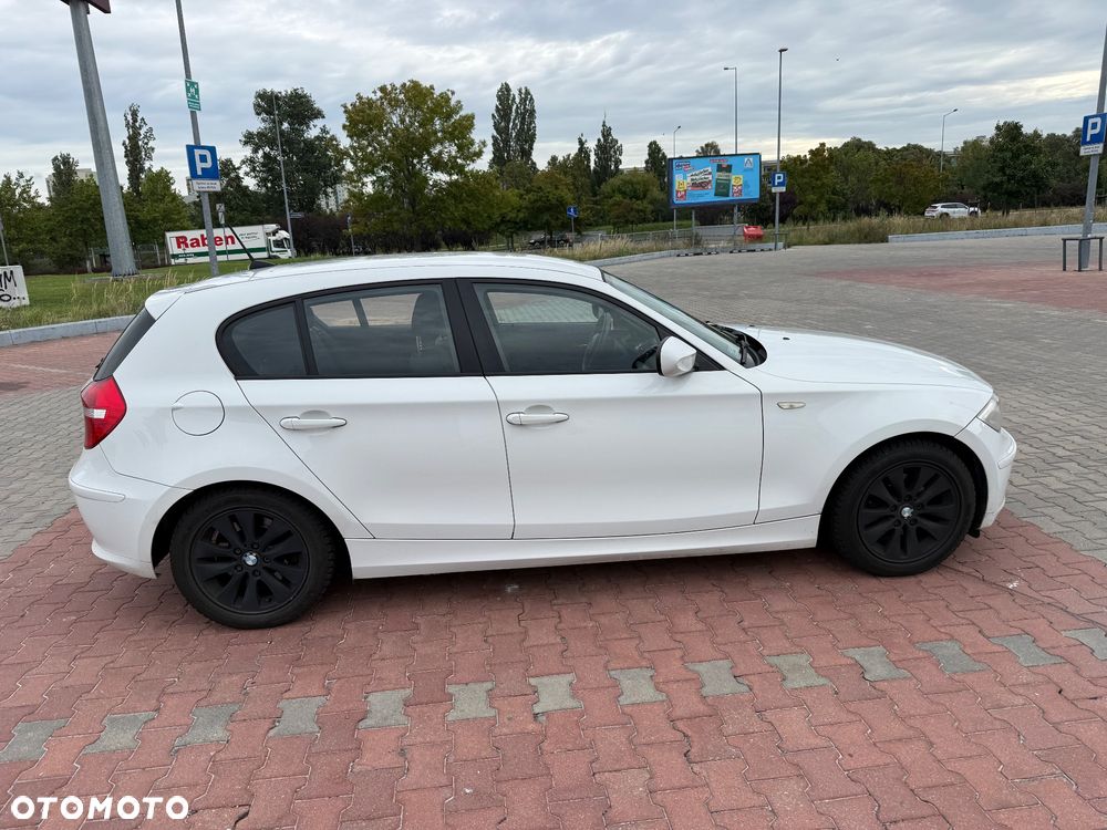 BMW Seria 1 118d - 5