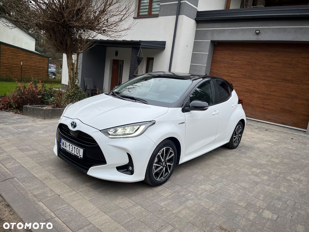 Toyota Yaris Hybrid 1.5 Executive - 1