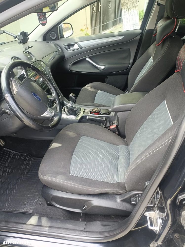 Ford Mondeo 1.6 SCTi EcoBoost Trend - 4