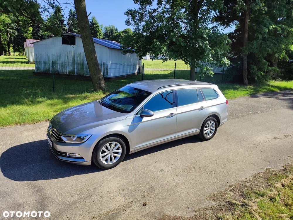 Volkswagen Passat 2.0 TDI SCR DSG Comfortline - 5