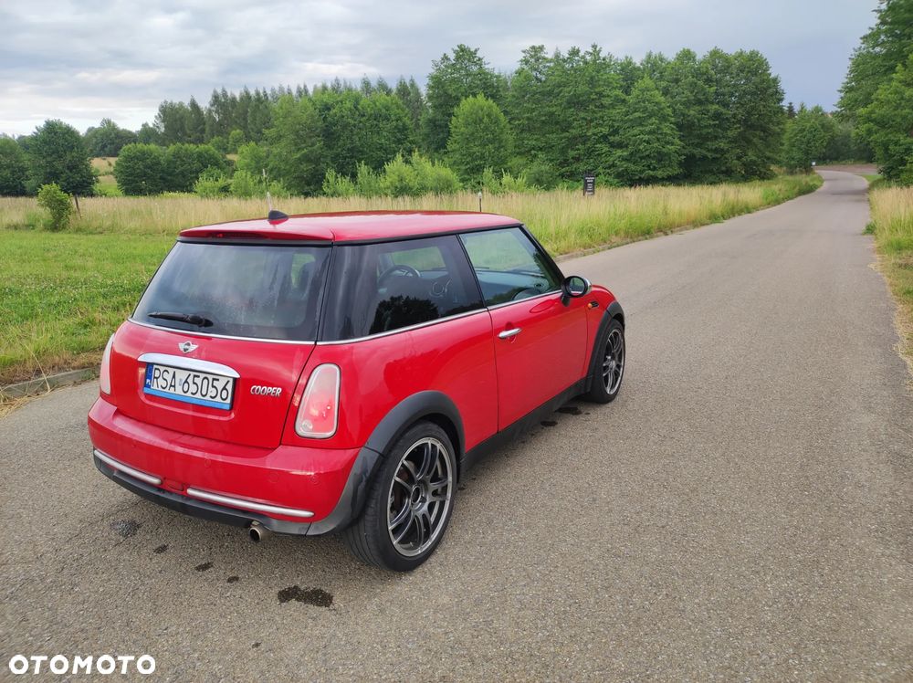 MINI Cooper Standard - 5