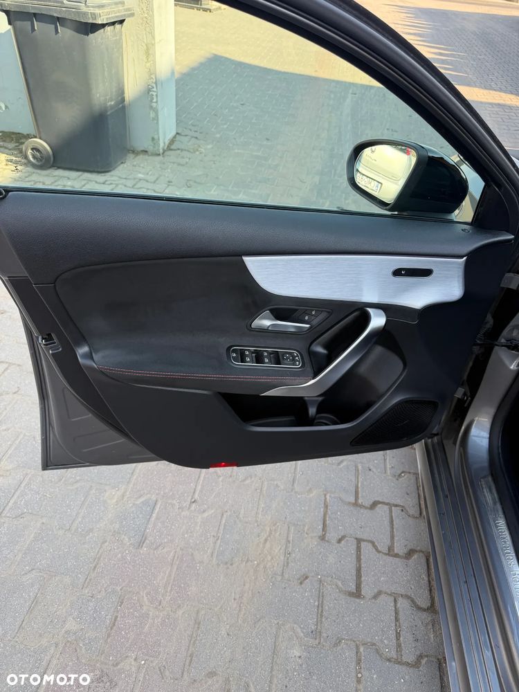 Mercedes-Benz Klasa A 220 7G-DCT AMG Line - 26