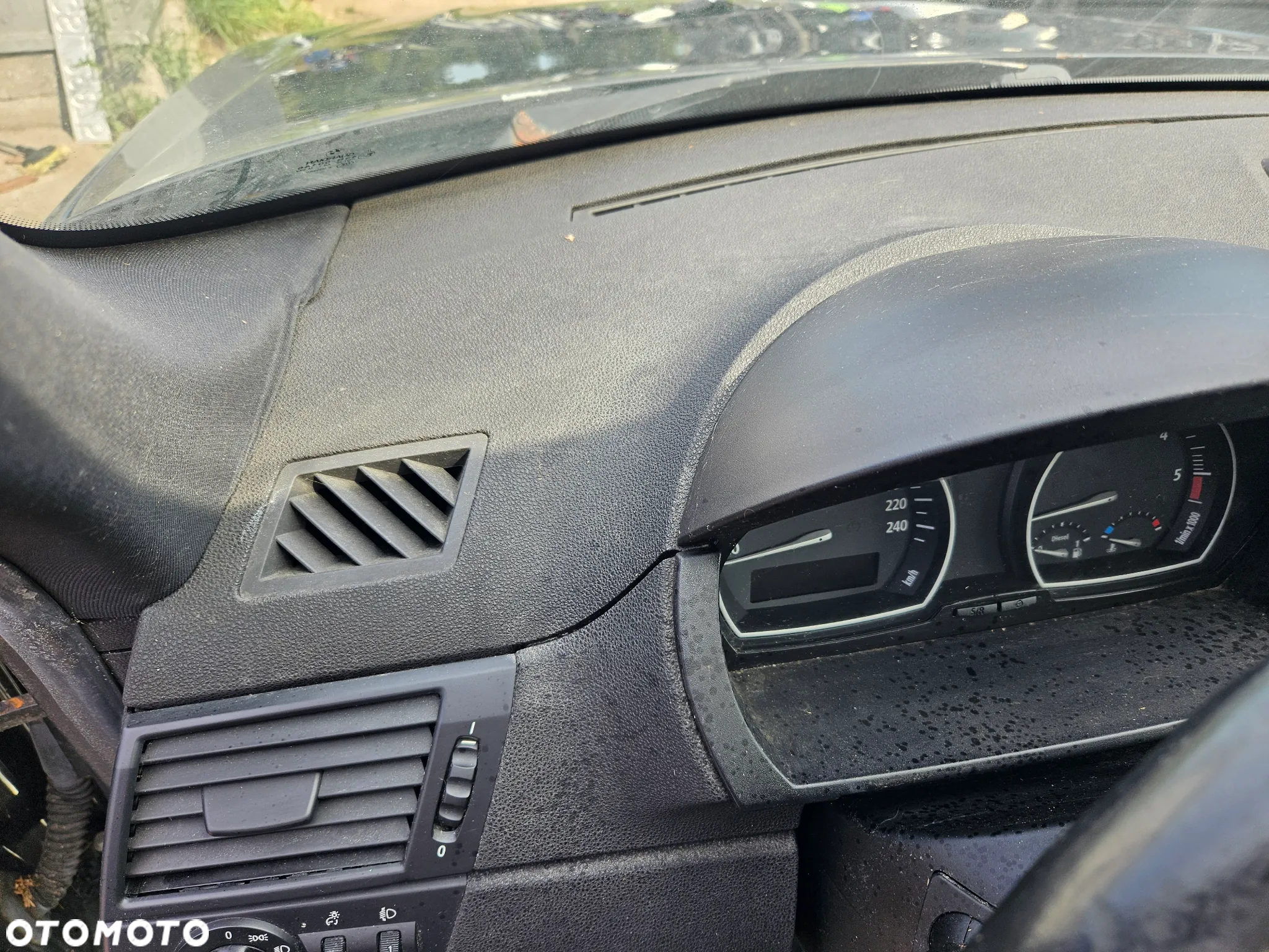 BMW X3 E83 PULPIT DESKA ROZDZIELCZA KONSOLA - 13
