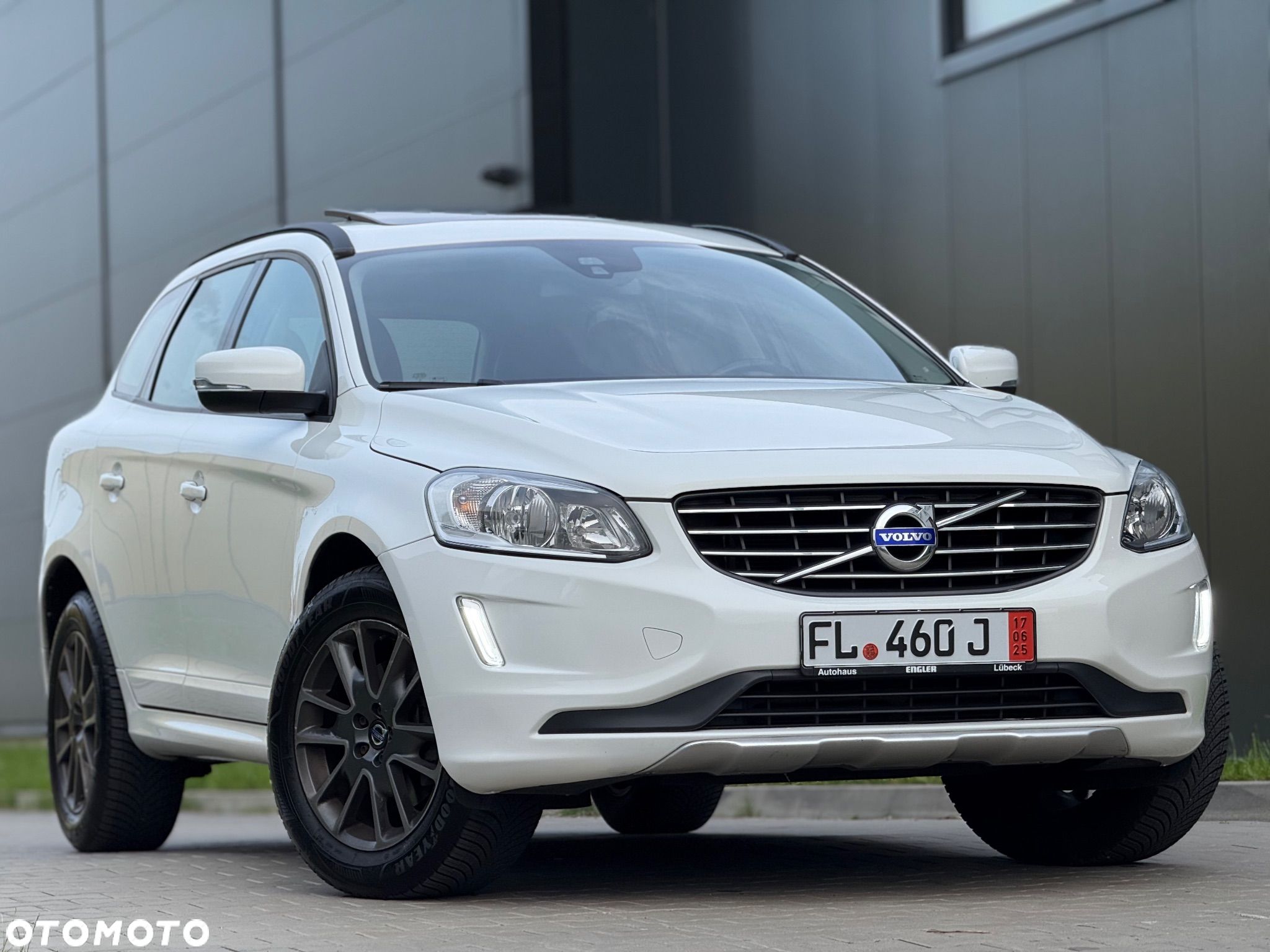 Volvo XC 60 D4 Drive-E Kinetic - 1