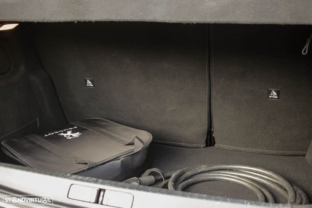 Peugeot e-208 50 kWh Active Pack - 8