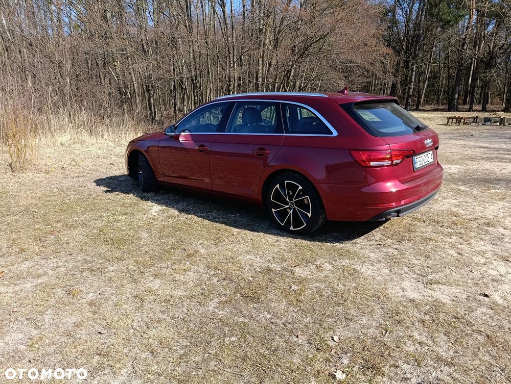 Audi A4 Avant 2.0 TDI S tronic - 4