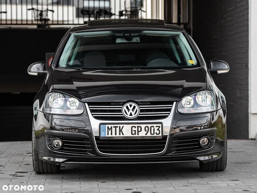 Volkswagen Golf - 4