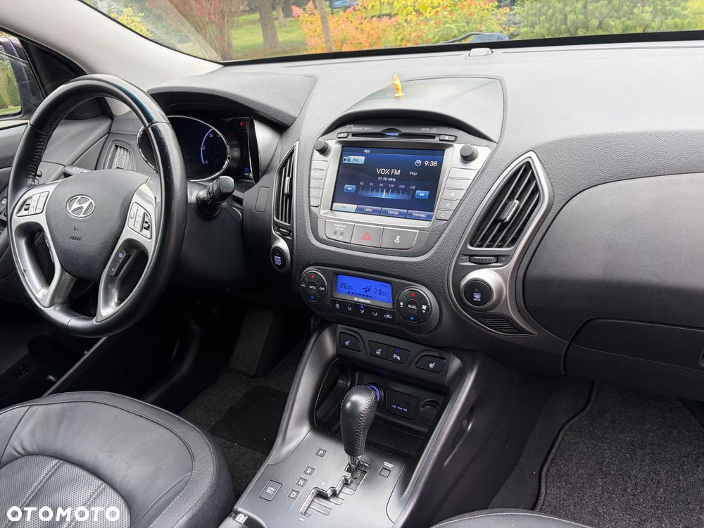 Hyundai ix35 2.0 CRDi Premium 4WD - 18