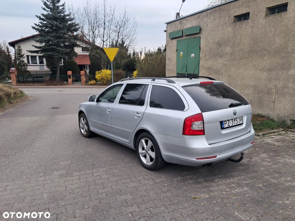 Skoda Octavia 1.8 TSI IMPULS EDITION - 4