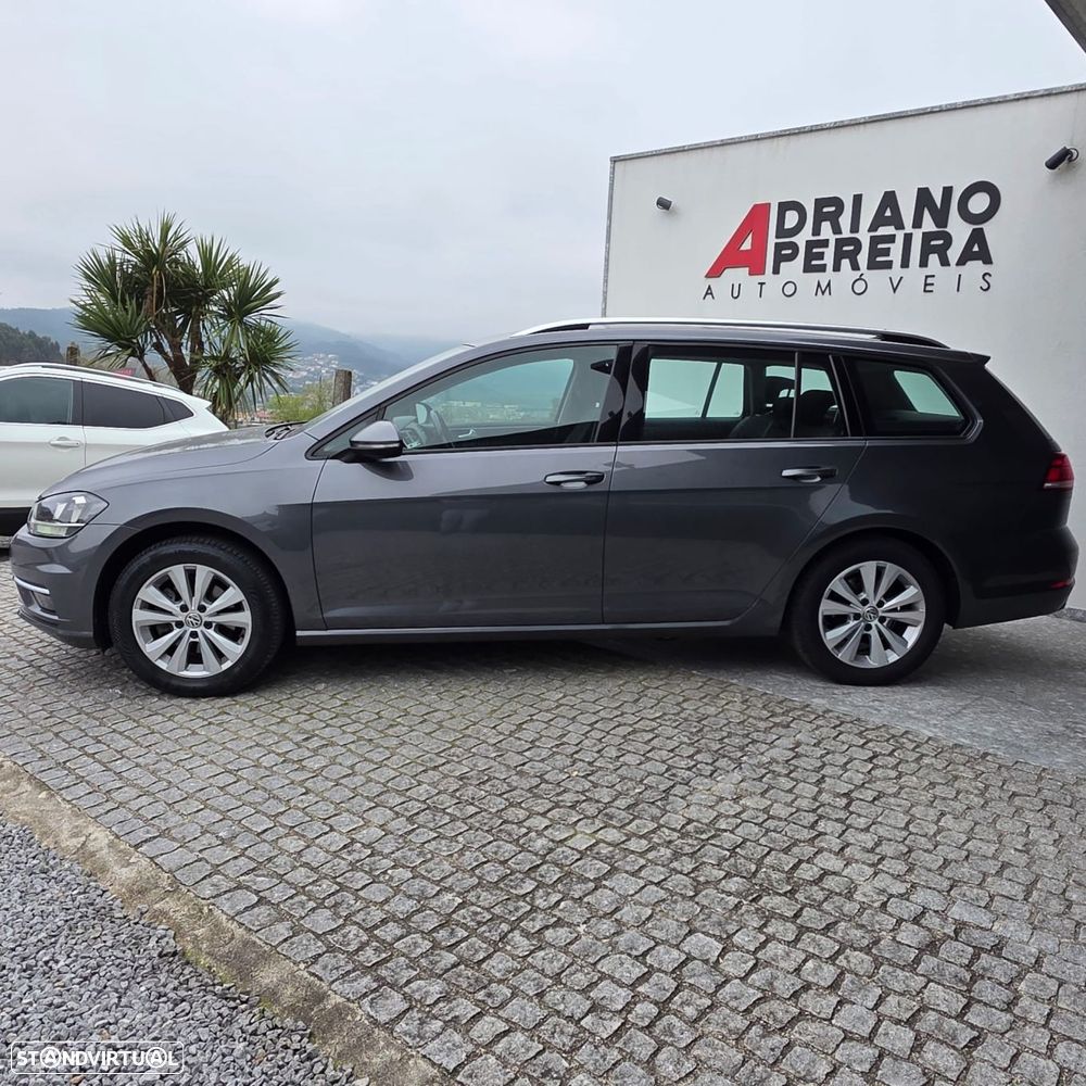 VW Golf Variant 1.6 TDi Confortline - 11