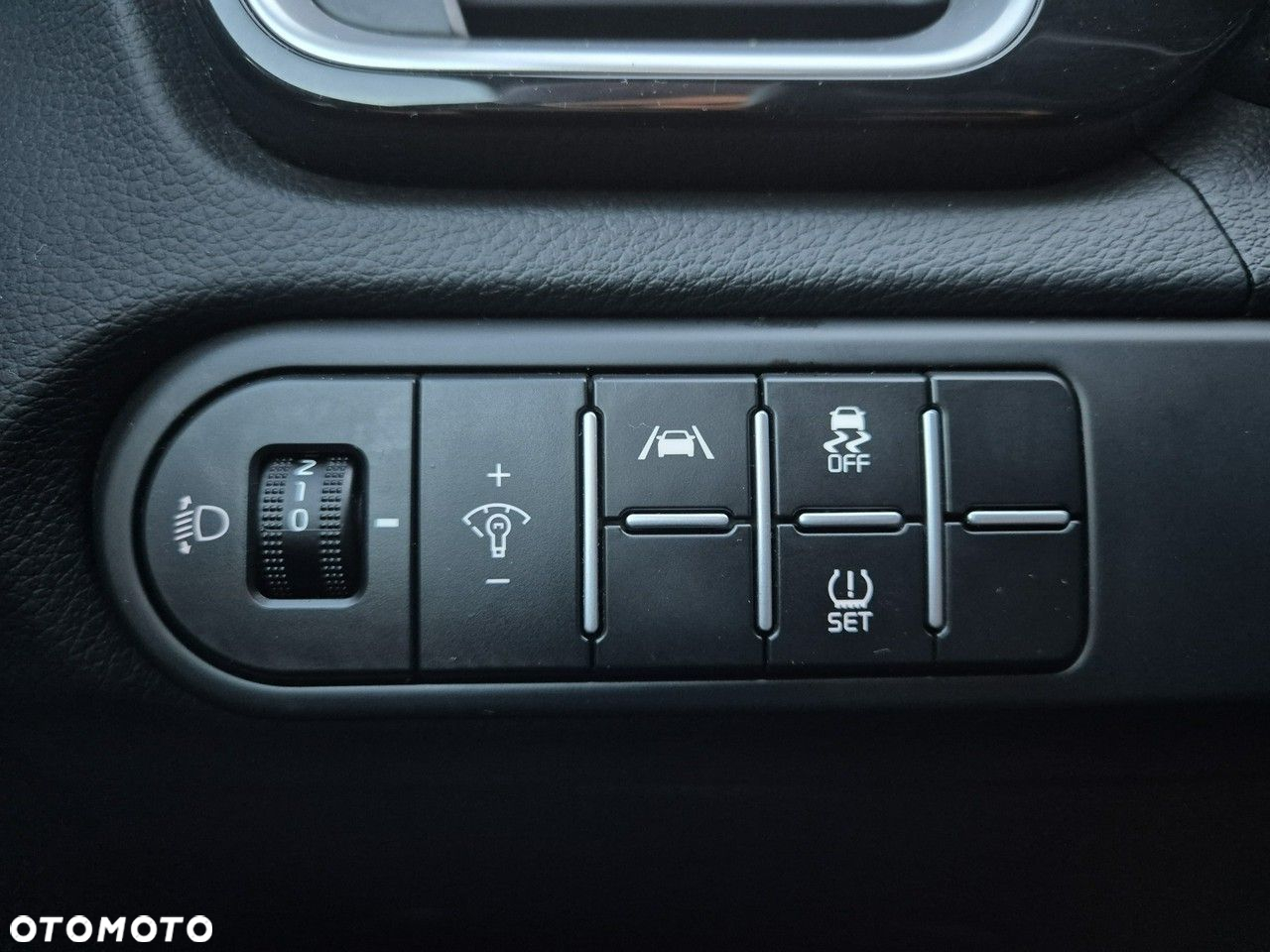 Kia ProCeed - 24