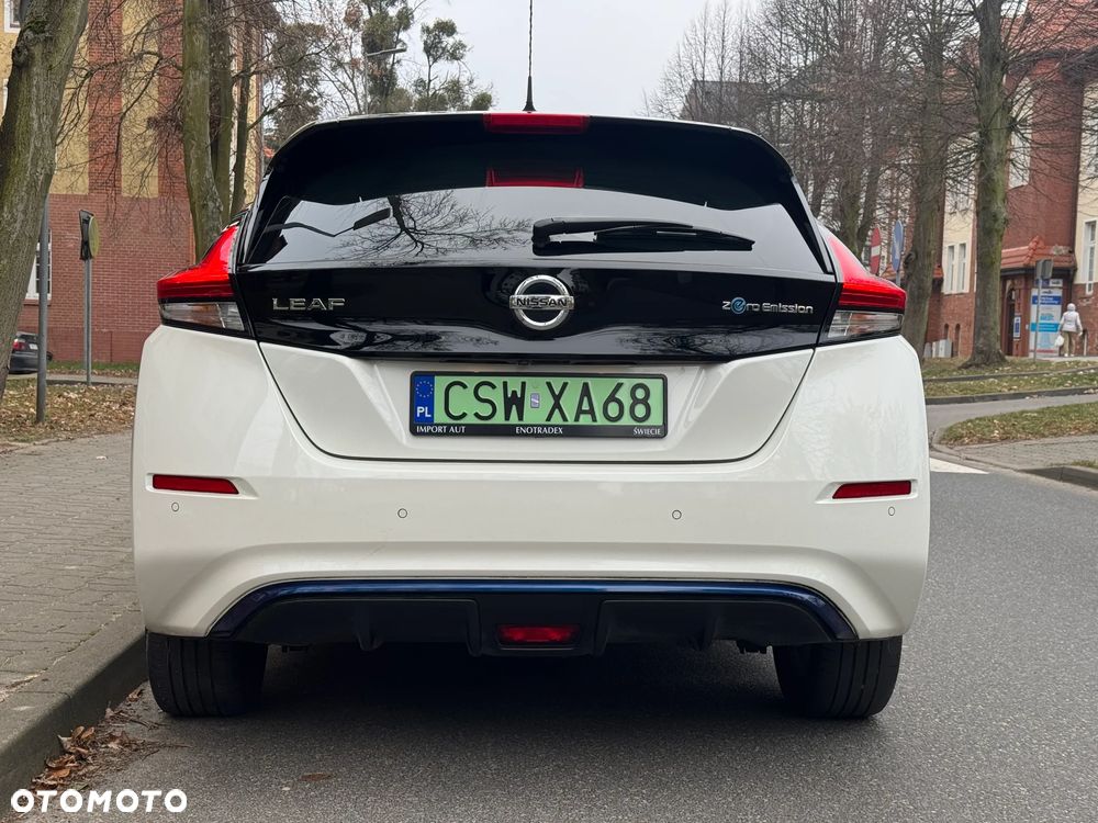 Nissan Leaf 40kWh Tekna - 26