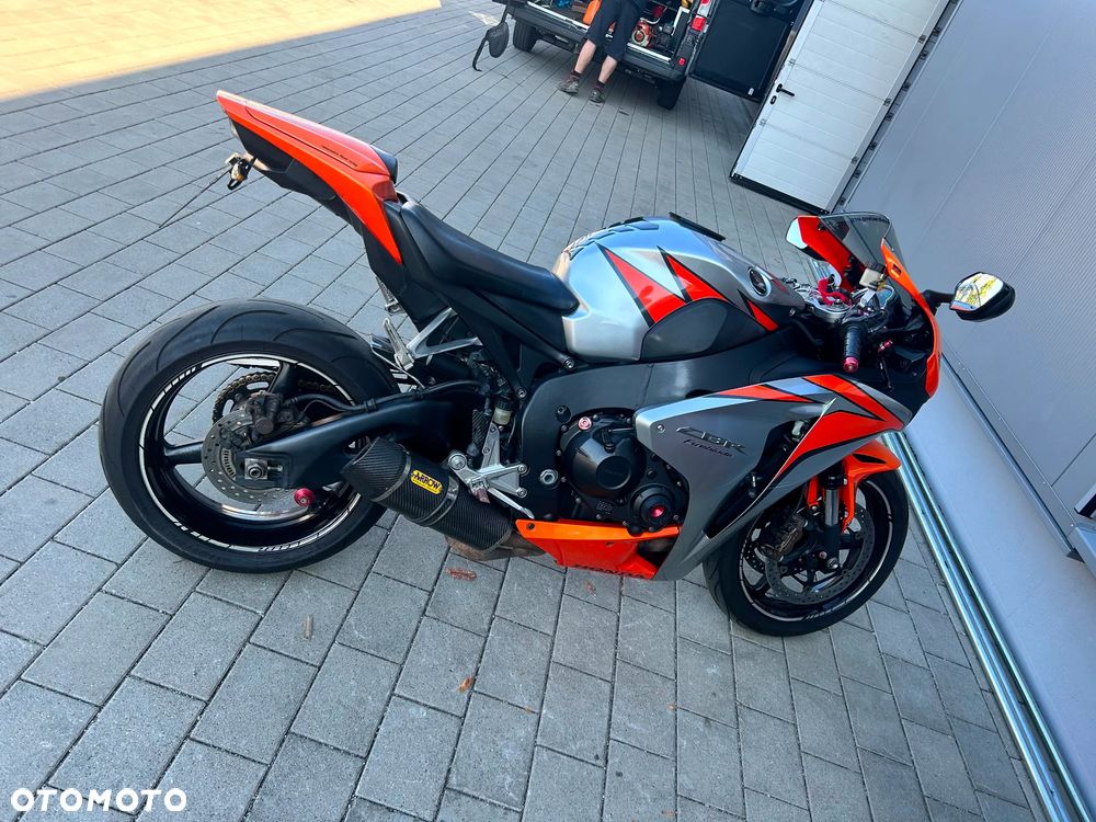 Honda CBR - 4