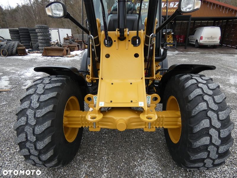 Caterpillar CAT 908M Z Niemiec / 3.372mtg po serwisie / Super Stan / - 31