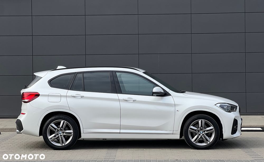 BMW X1 sDrive18d M Sport - 12