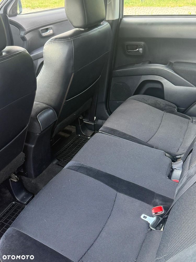 Citroën C-Crosser 2.2 HDi Exclusive DCS - 15