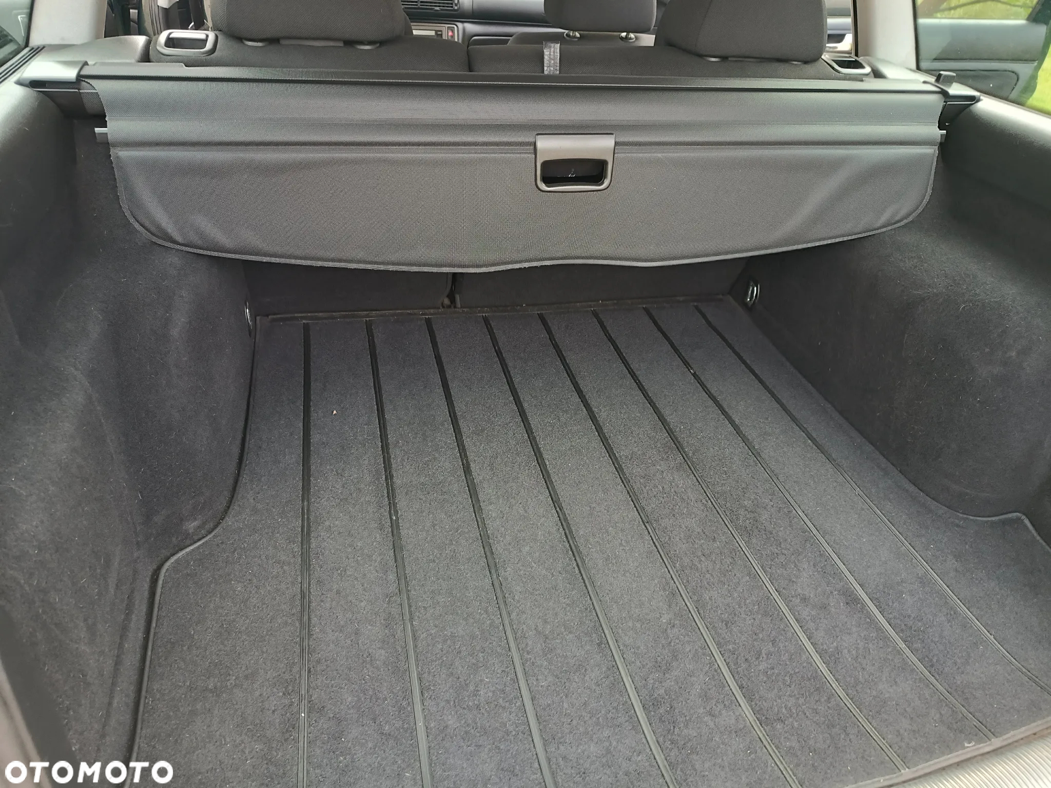 Volkswagen Passat 1.8 Comfortline - 14