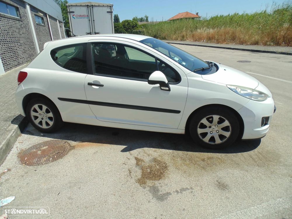 Peugeot 207 1.4 HDI - 8