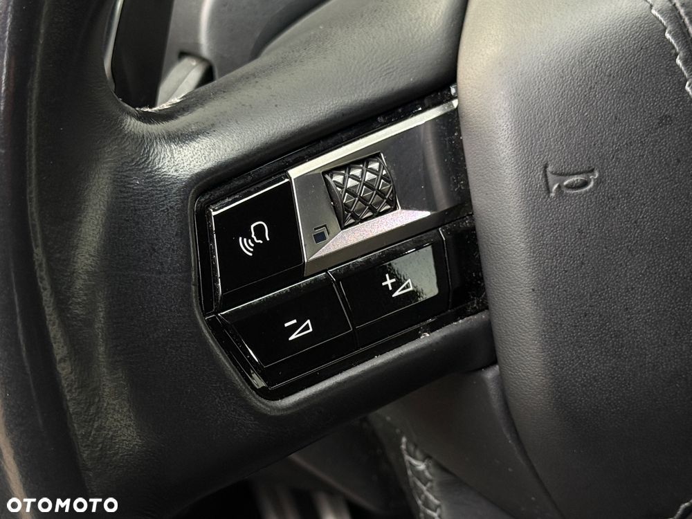 DS Automobiles DS 7 Crossback 2.0 BlueHDi So Chic - 19