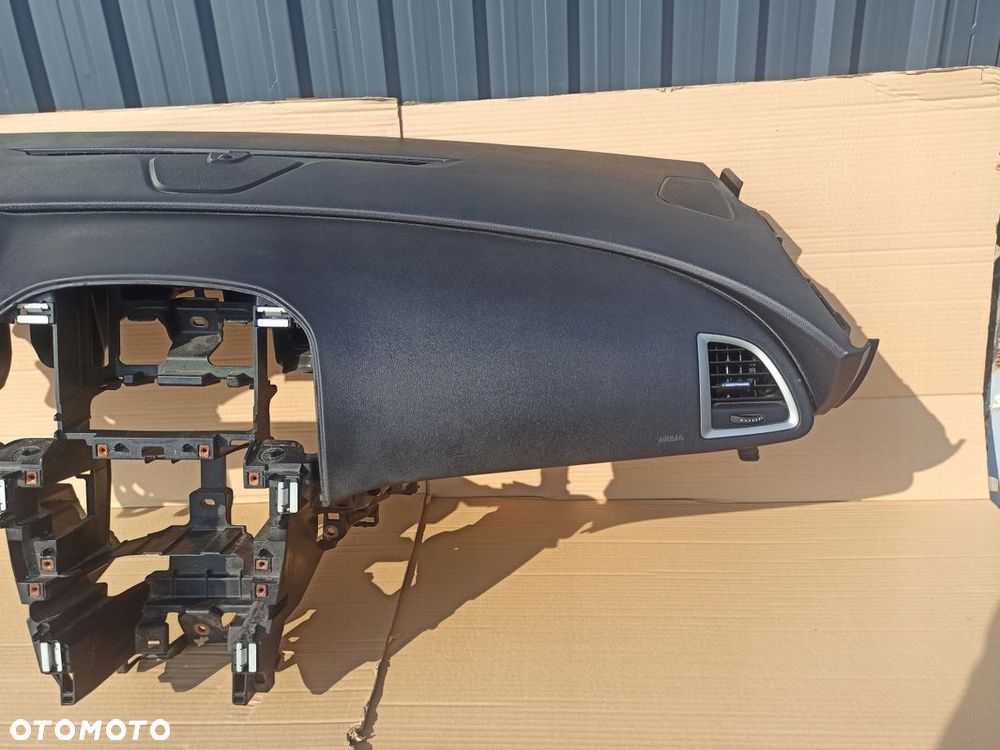 Deska rozdzielcza konsola kokpit OPEL ASTRA IV J 09-12 Europa - 4