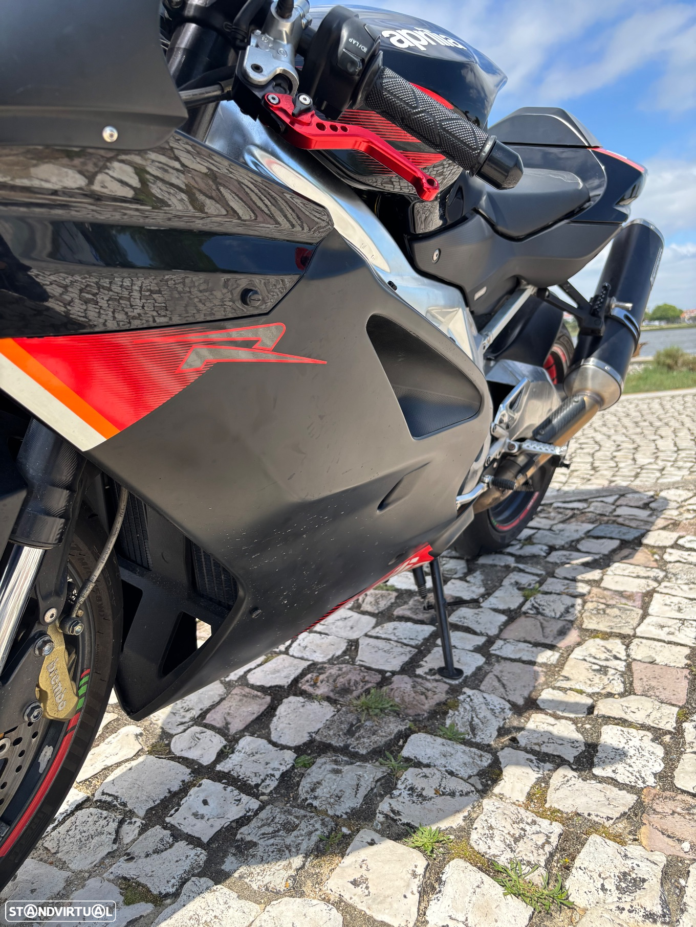 Aprilia RSV - 7