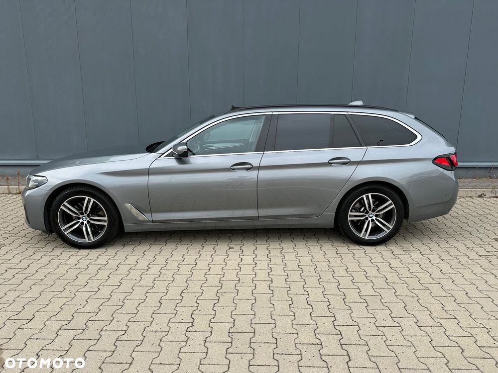 BMW Seria 5 520d MHEV Sport Line sport - 6