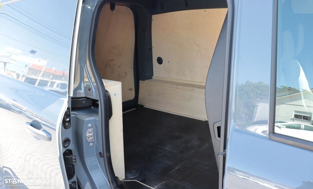 Renault Kangoo 1.3 TCe EDC - 3 Lugares / Cx Auto / IVA Dedutível - 33