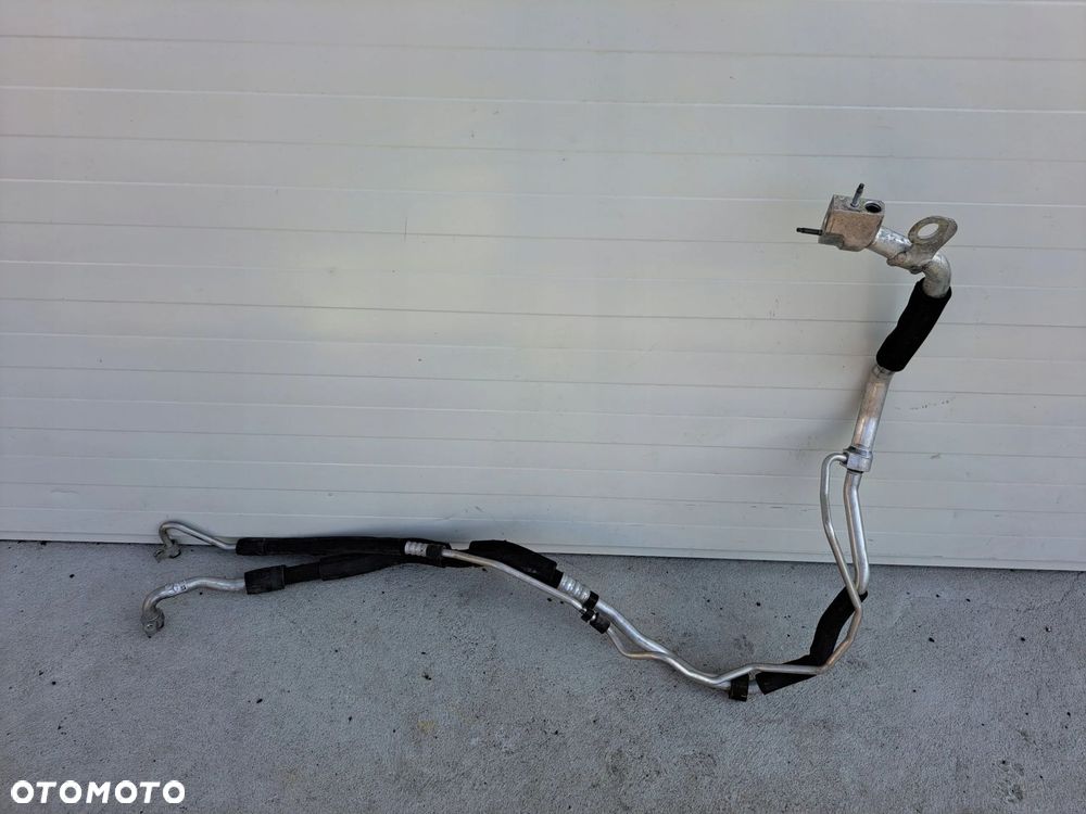 Mercedes E W212 PRZEWÓD KLIMATYZACJI A2128305915 - 1