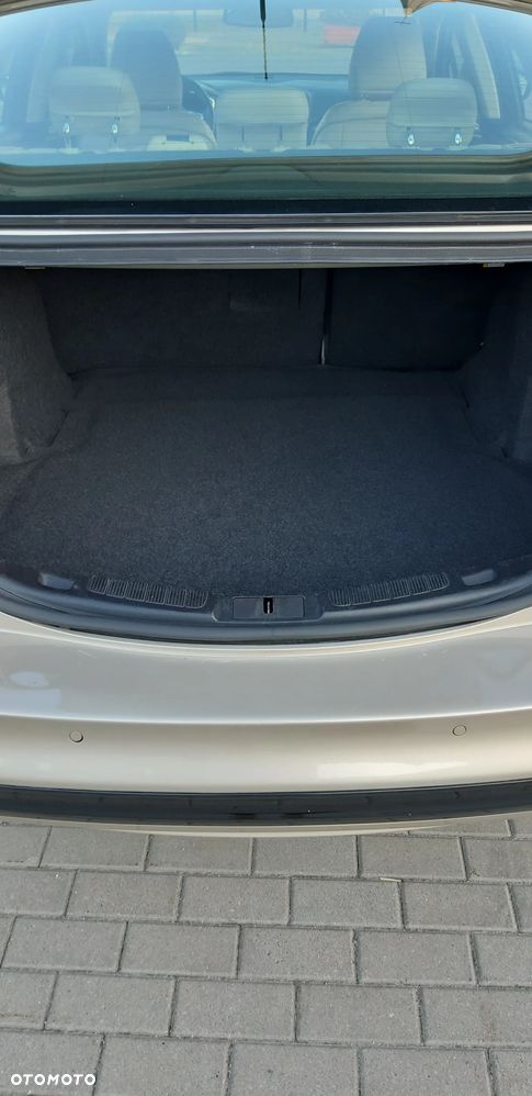 Ford Fusion - 9