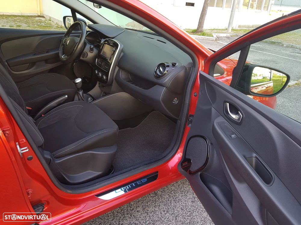Renault Clio Sport Tourer 1.5 dCi Limited EDition - 32