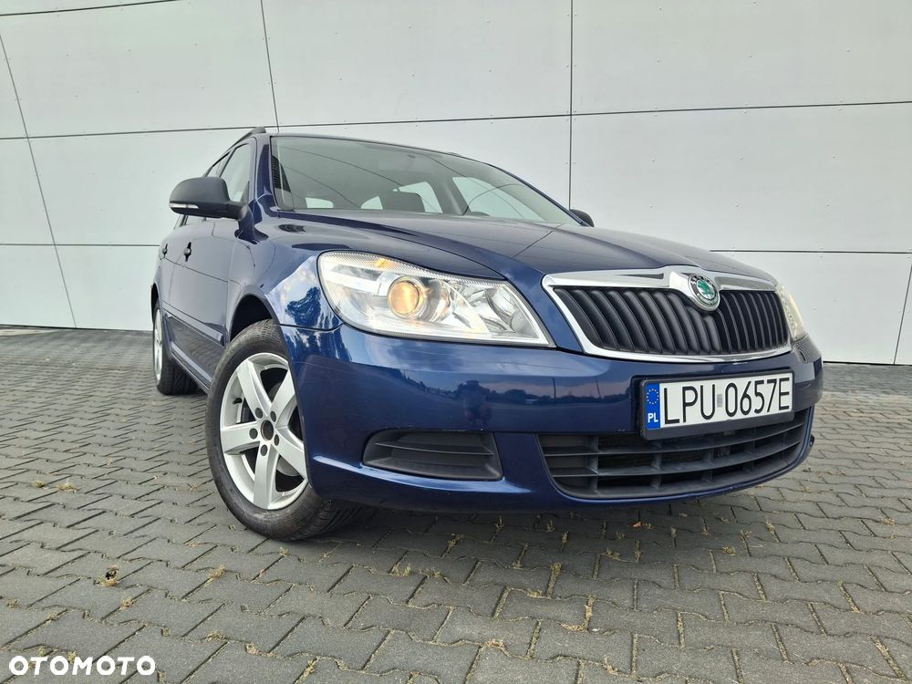 Skoda Octavia 1.6 TDI DPF Ambiente - 7