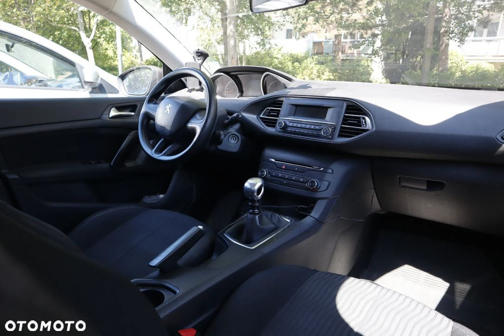 Peugeot 308 1.6 THP Access - 5