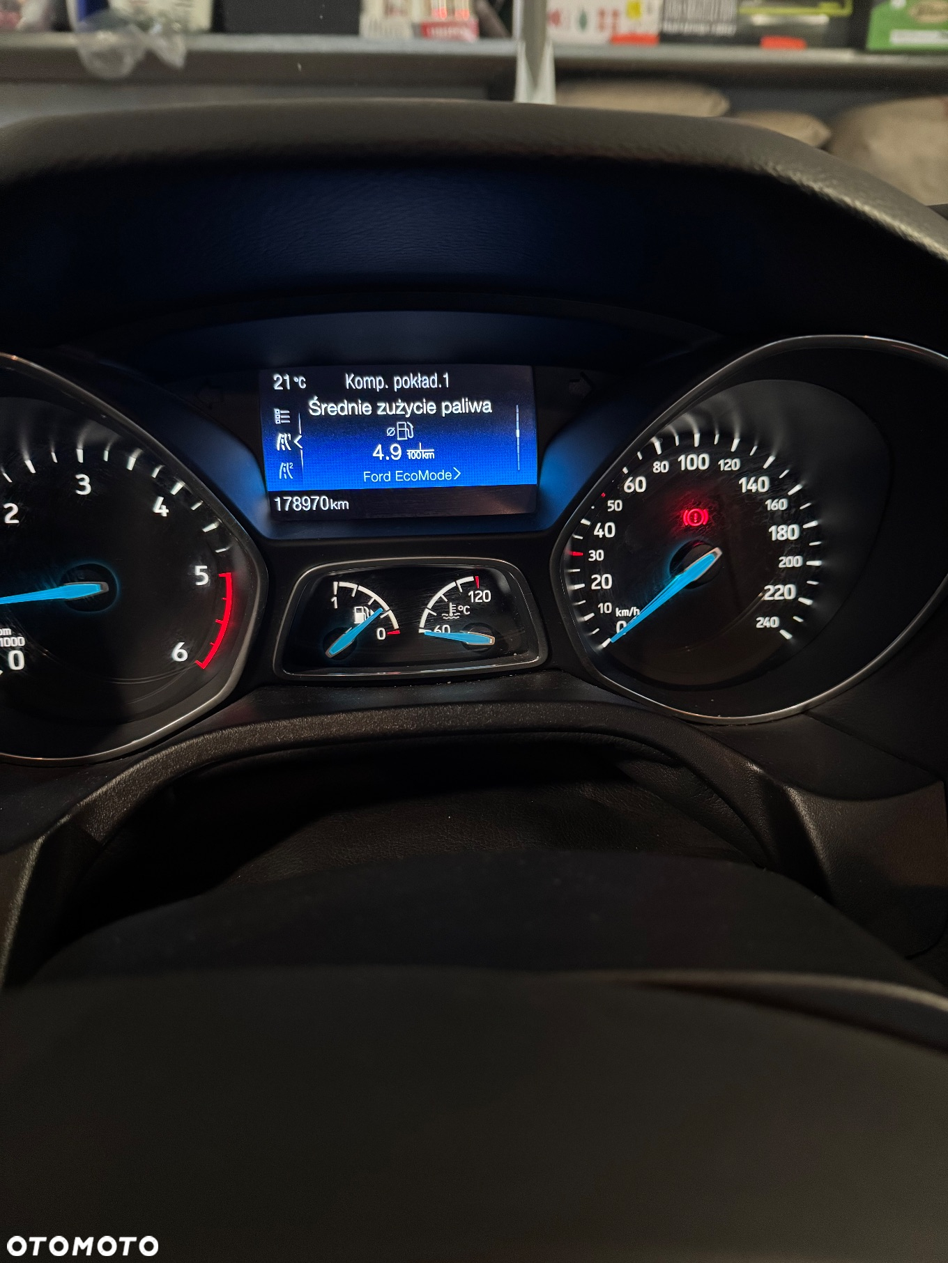 Ford Focus - 12
