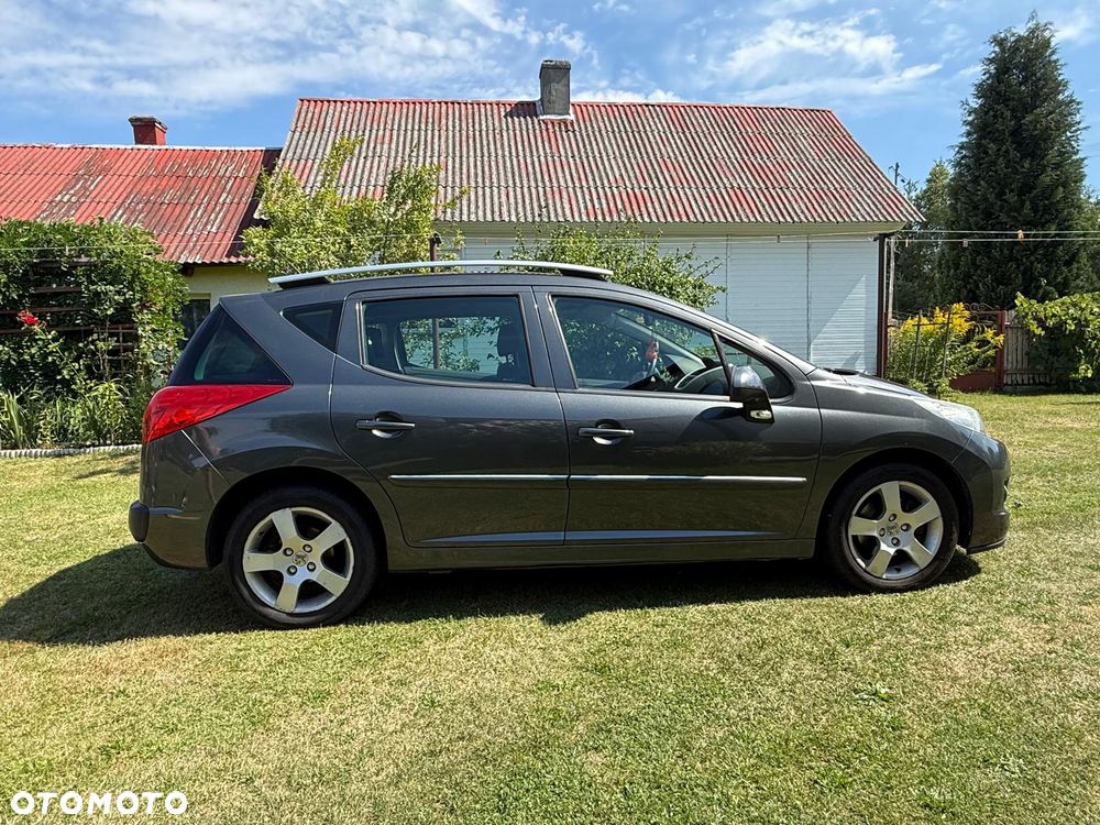 Peugeot 207 - 5