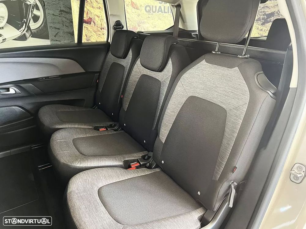 Citroën C4 Spacetourer BlueHDi 130 Stop&Start FEEL - 23
