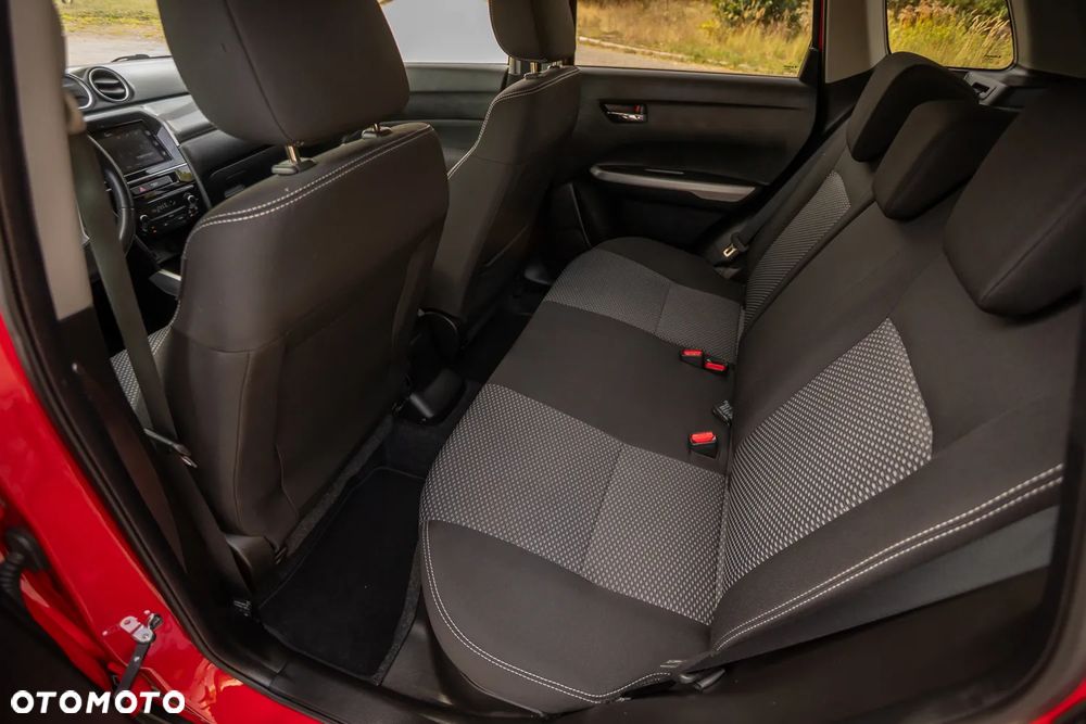 Suzuki Vitara 1.6 Comfort 2WD - 16
