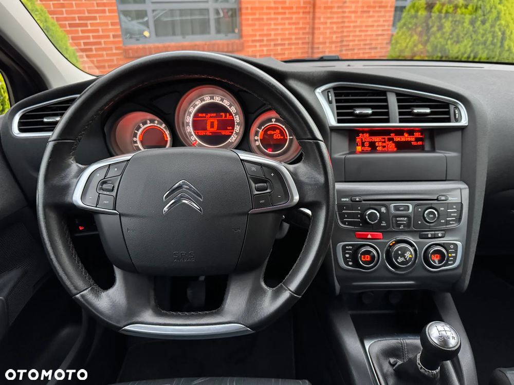 Citroën C4 VTi 95 Selection - 12