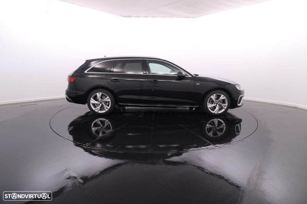 Audi A4 Avant - 10