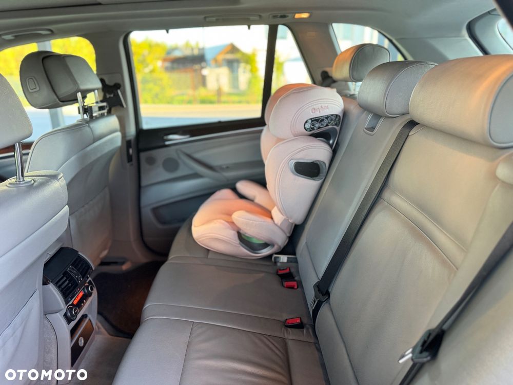 BMW X5 xDrive30i - 6