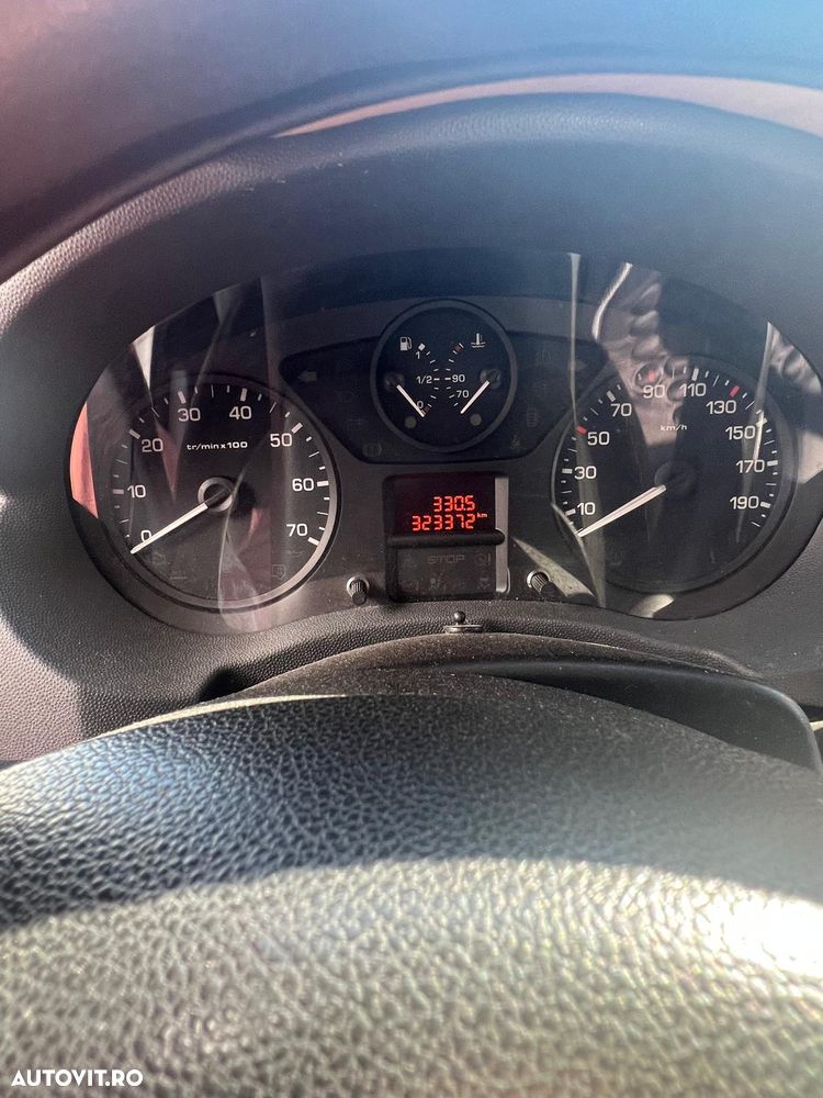 Peugeot Expert - 11